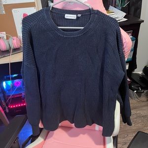 525 America navy sweater
